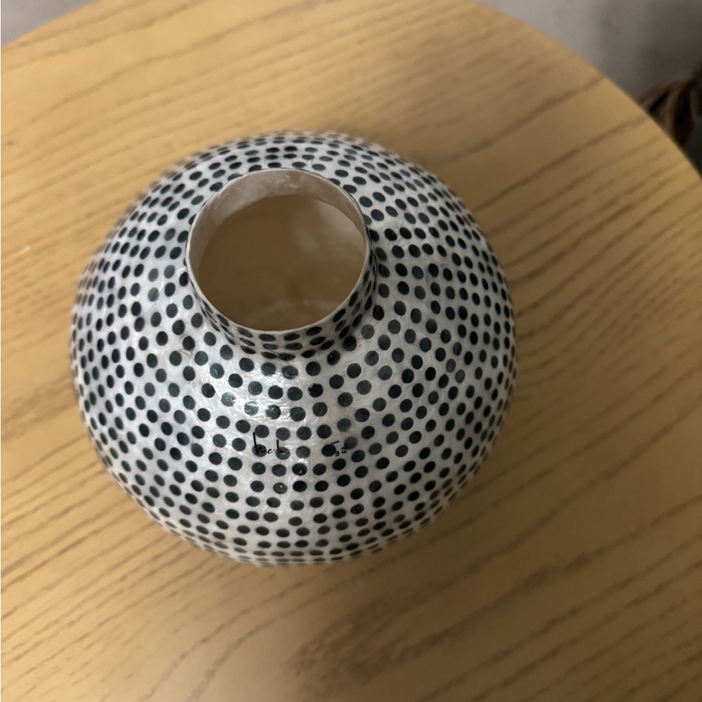 Black and White Polka Dot Vase - Picture 2 of 2